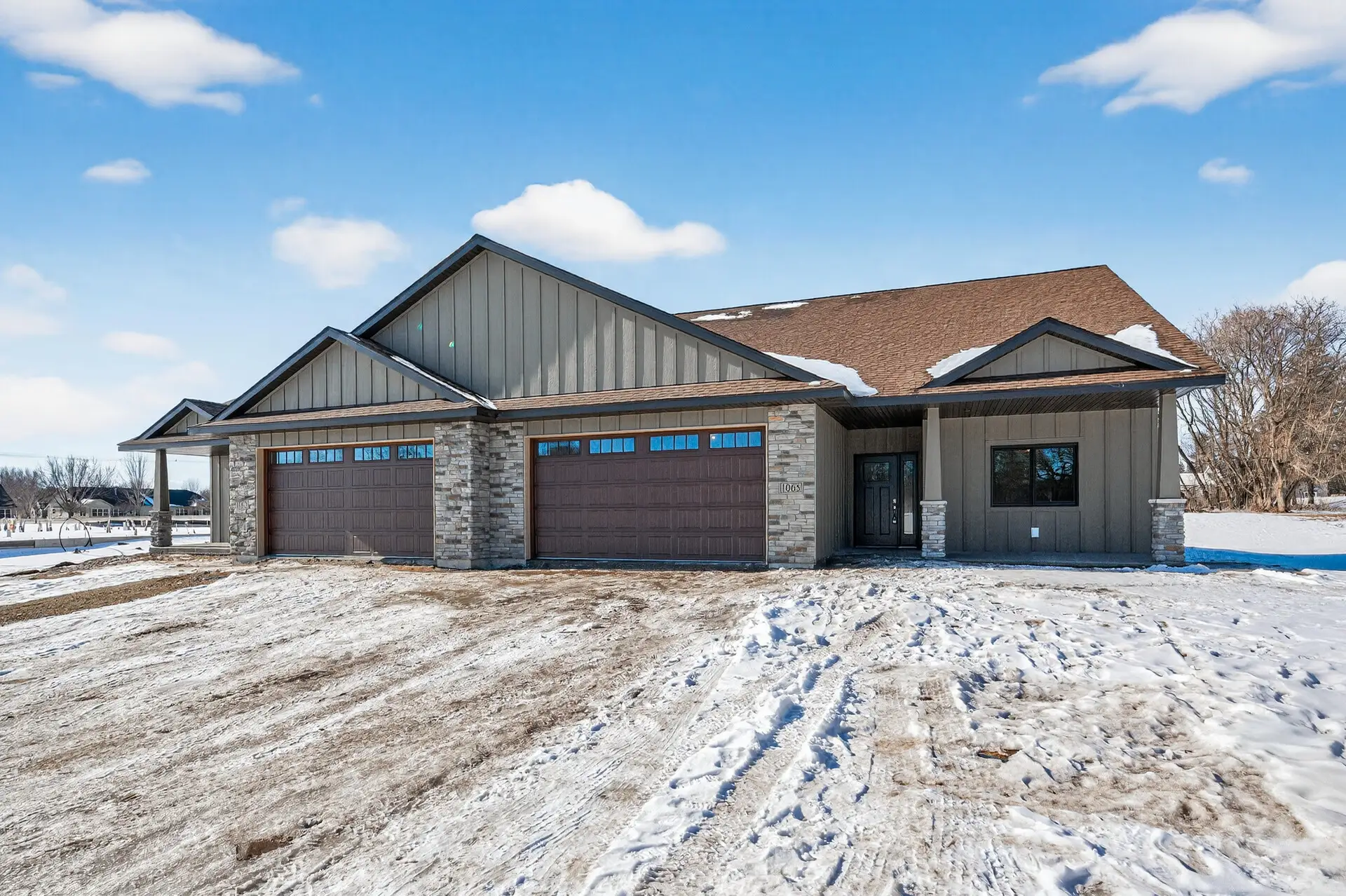 1065 Legend Lane, River Falls, WI 54022