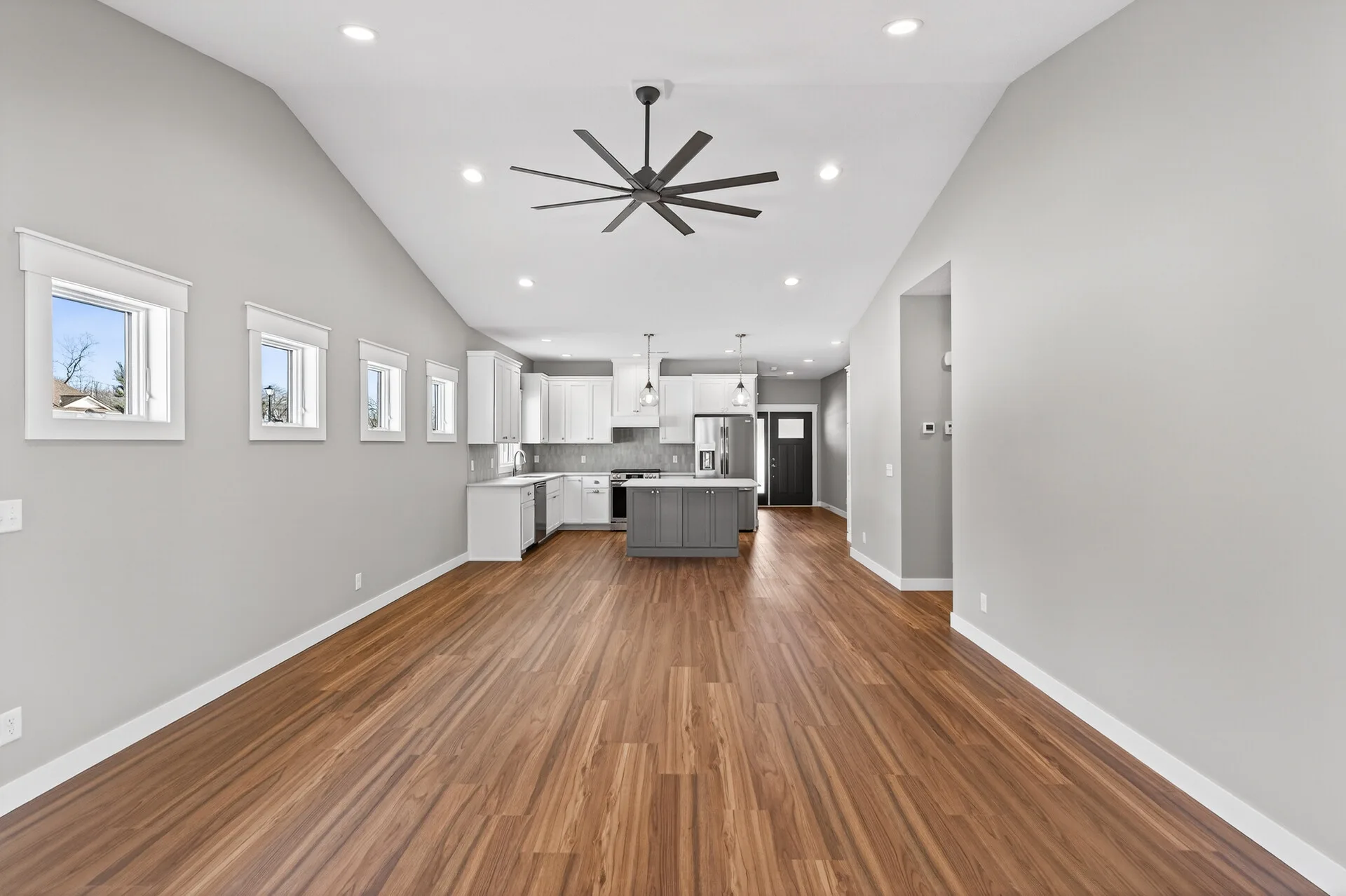 1065 Legend Lane photo 14