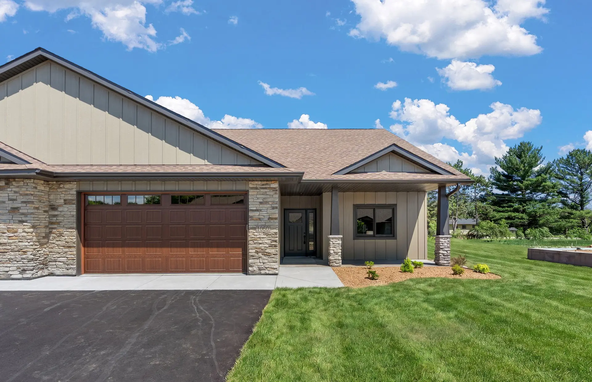 1060 Legend Lane