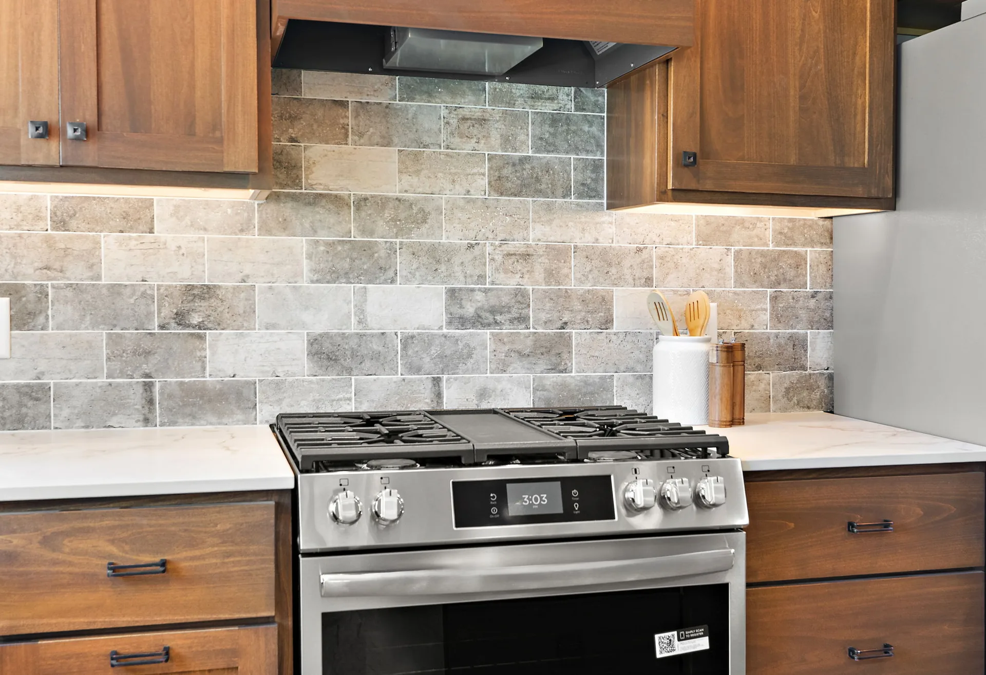 1060 Legend Lane photo 24