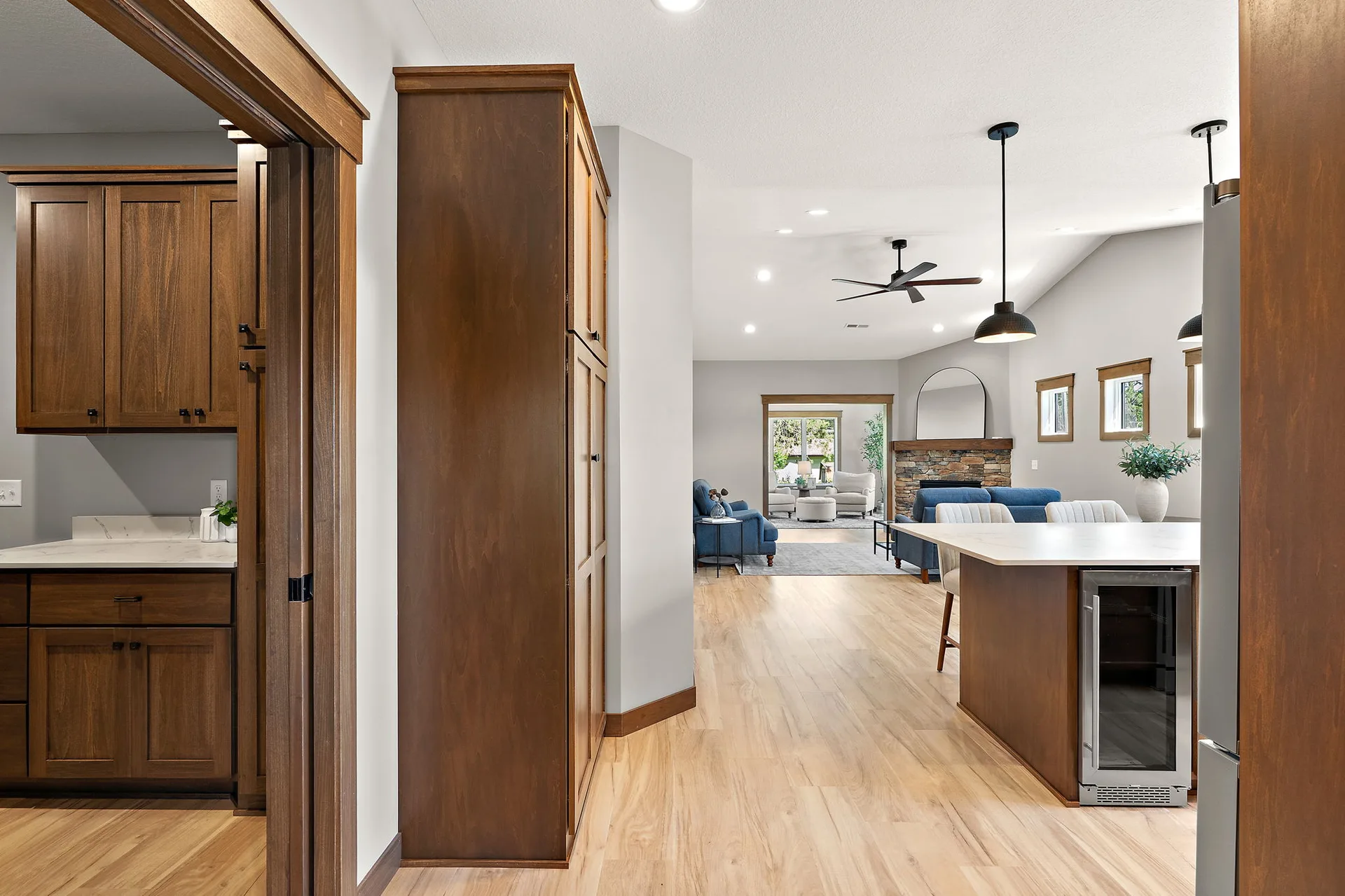 1060 Legend Lane photo 27
